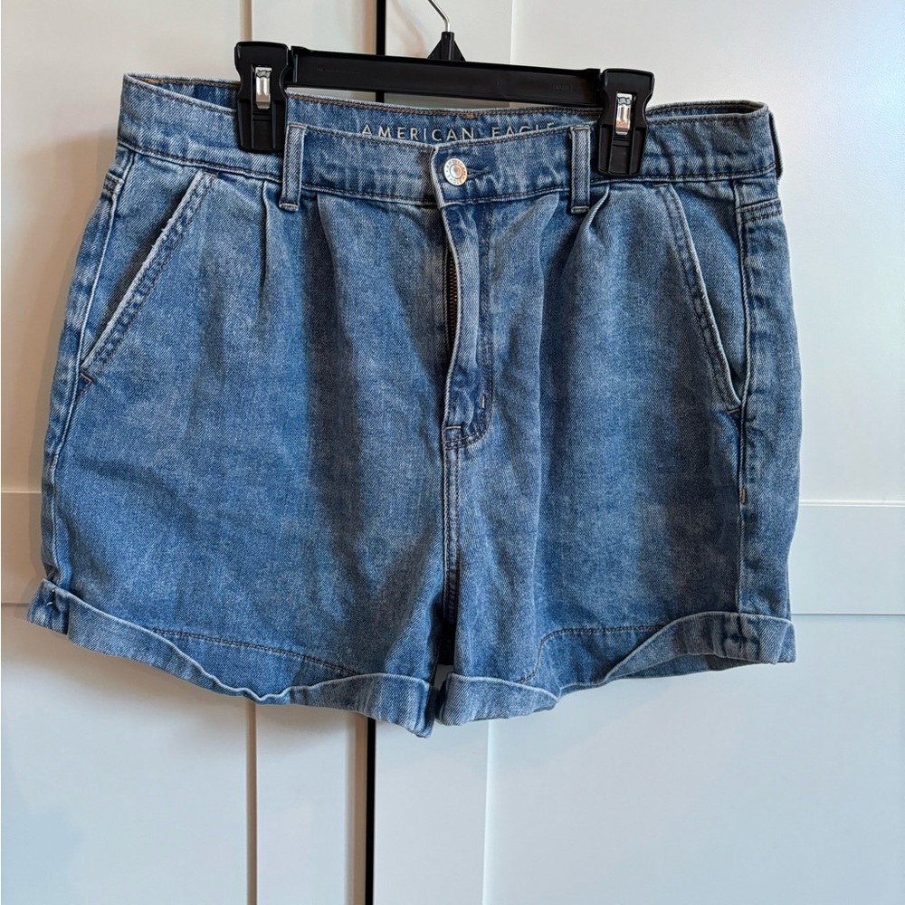 American Eagle Mom Shorts Women’s 10